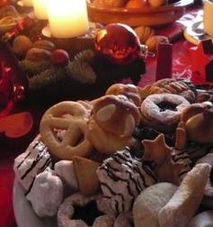 Weihnachtsgebäck: Süßes lässt den Körper altern. Bild: pixelio.de, S. Rossmann
