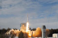 Die Texus-Rakete trägt Experimente für sechs Minuten in die annähernde Schwerelosigkeit in 250 Kilometer Höhe. Quelle: Foto: Astrium (idw)