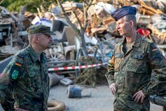 Generalleutnant Martin Schelleis ist als Nationaler Territorialer Befehlshaber für die Führung der Bundeswehr in Fällen der Amtshilfe in Deutschland zuständig. Bild: Bundeswehr