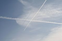 Chemtrails über Hessen 2011