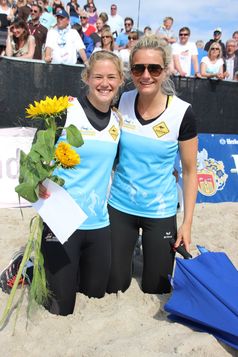 Die Siegerinnen bei den Damen: Hoja / Tillmann Bild: Karl Koch / ExtremNews