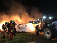 Löscharbeiten der Feuerwehr Bild Markus Fritsch Kreisfeuerwehrverband Calw e.V.