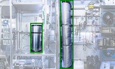 Blick in das Innere der Versuchsanlage am PSI: Mit dem Salzabscheider (links) werden die Nährsalze aus den Kaffeerückständen abgetrennt, im Reaktor (rechts) wird Methan erzeugt.Quelle: Foto: Paul Scherrer Institut/Mahir Dzambegovic (idw)