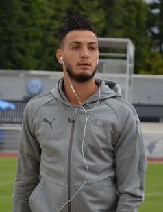 Ramy Bensebaini (2017)