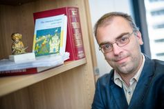 Prof. Dr. Markus Koller erforscht die Geschichte des Osmanischen Reiches und der Türkei.
Quelle: © RUBIN, Damian Gorczany (idw)