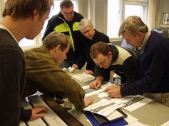 Auswertung der arktischen Sedimentkerne im Bohrkernlager der Universität Bremen. Foto: H.v.d. Fecht, IODP