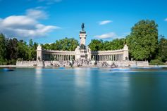 Der Retiro-Park in Madrid, Spanien, ist der Gewinner des Park-Rankings 2025
