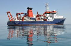Das Forschungsschiff MARIA S. MERIAN. Es war im November und Dezember 2012 für den Sonderforschungsbereich 754 im tropischen Atlantik im Einsatz.
Quelle: Foto: K. Hissmann, GEOMAR (idw)