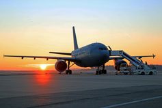 Airbus A310 (10+25) MedEvac Bild: Bundeswehr/Stefan Petersen Fotograf: Yvonne Albert