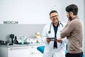 Dr. Csaba Losonc  (2025): MEDICUM Rhein-Ahr-Eifel GmbH Fotograf: MEDICUM Rhein-Ahr-Eifel GmbH