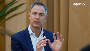Daniele Ganser (2023) Bild: AUF1 / Eigenes Werk