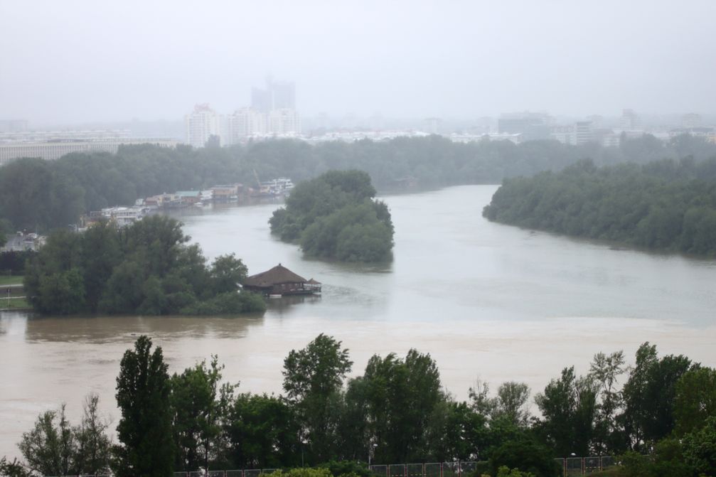 Hochwasser (Symbolbild)