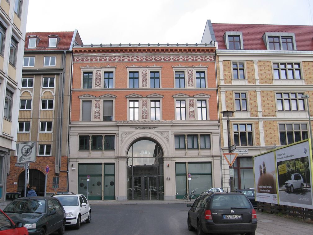 Bundespresseamt: Das Gebäude in der Dorotheenstraße 84 in Berlin-Mitte