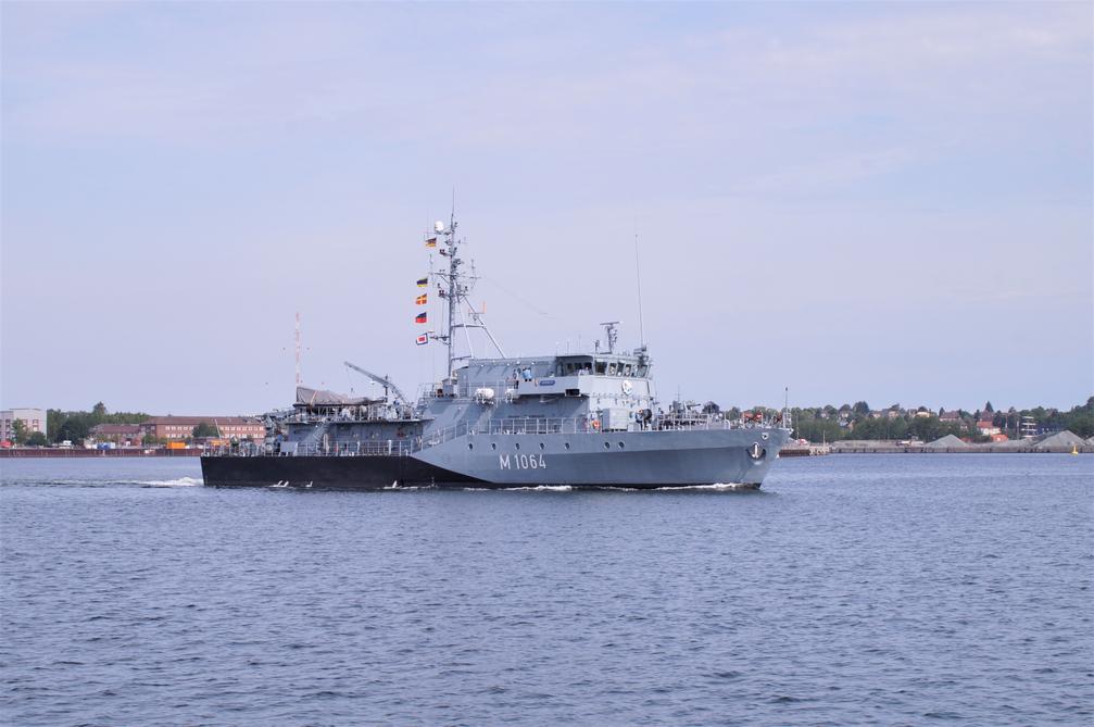 Das Minenjagdboot "Grömitz" auf dem Weg in Richtung Heimat. Bild: Bundeswehr