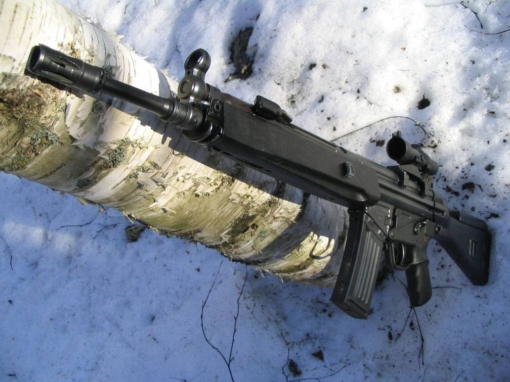 German HK33A2 with a Trijicon ACOG optical sight (Sturmgewehr)