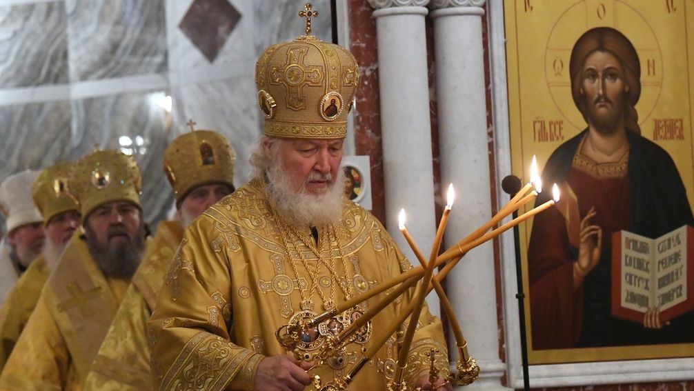 Der Patriarch von Moskau und ganz Russland, Kirill, weiht die Kirche des Fürsten Wladimir in Balaschicha ein, 6. November 2022. Bild: Kirill Kallinikow / Sputnik