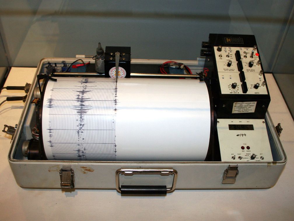 Seismograph