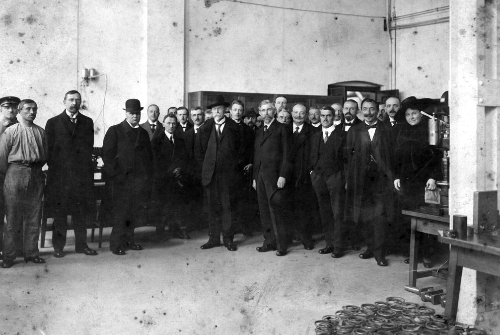 Werksbesuch von Staatspräsident Masaryk in Mladá Boleslav am 3. Mai 1919. Bild: SMB Fotograf: Skoda Auto Deutschland GmbH