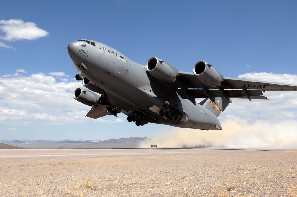 Boeing C-17 Globemaster III (Symbolbild)