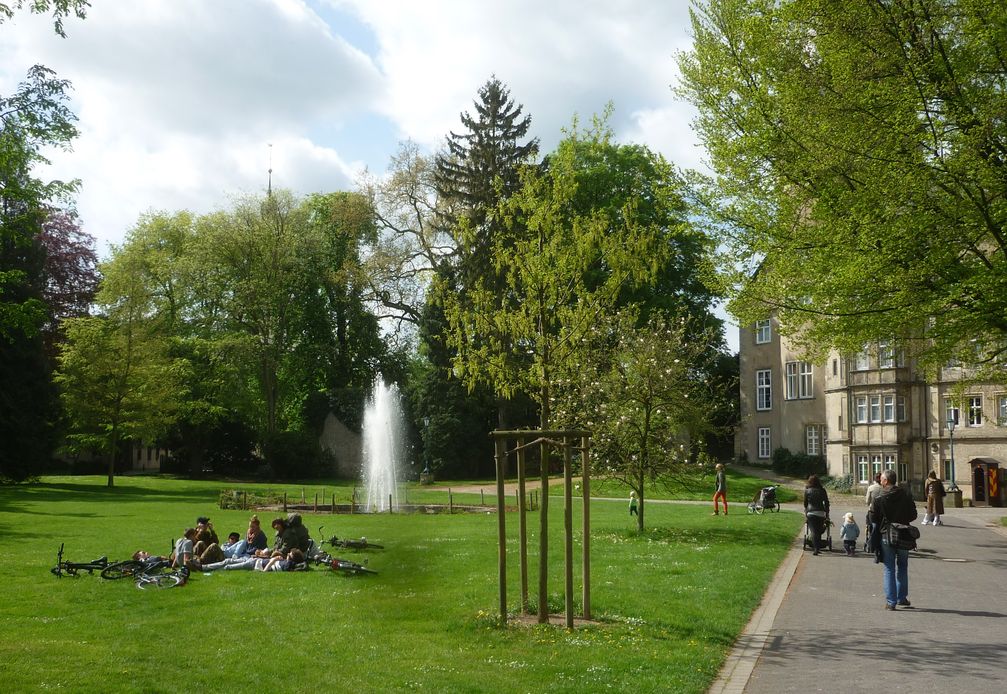 Bild: "obs/Bundesverband Garten-, Landschafts- und Sportplatzbau e. V."