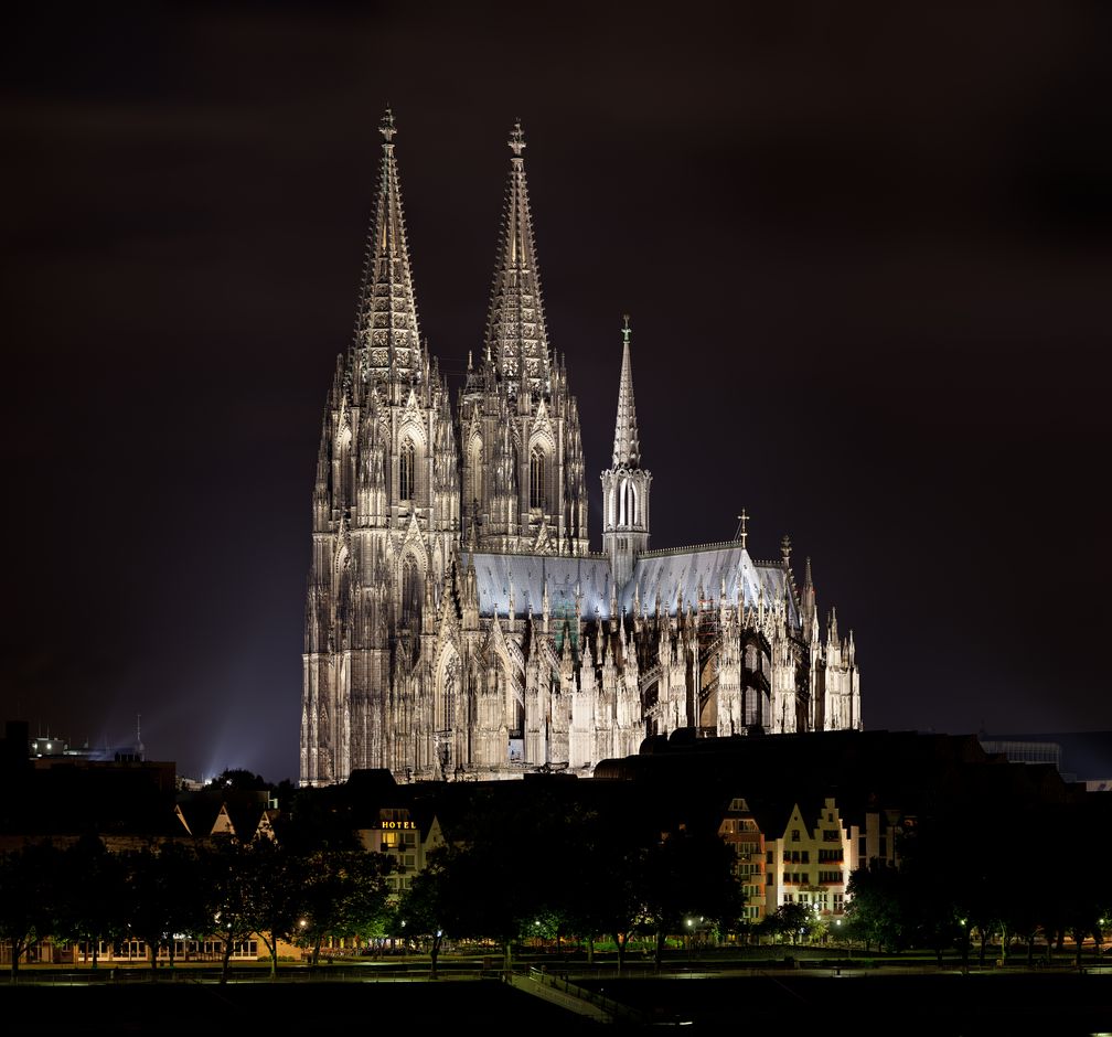 Kölner Dom bei Nacht