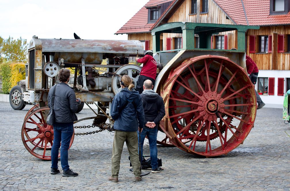 Selbstfahrende Lokomobile wurden unter anderem als Pfluglokomotiven eingesetzt. Bild: NDR/cineteam hannover Fotograf: SWR - Südwestrundfunk