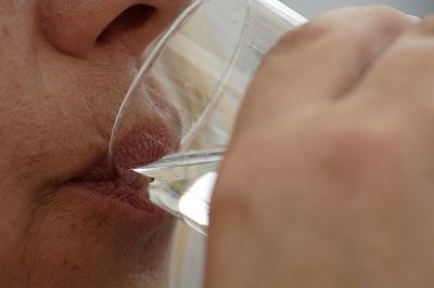Funfacts-rund-ums-Trinken-H-tten-Sie-das-gewusst-