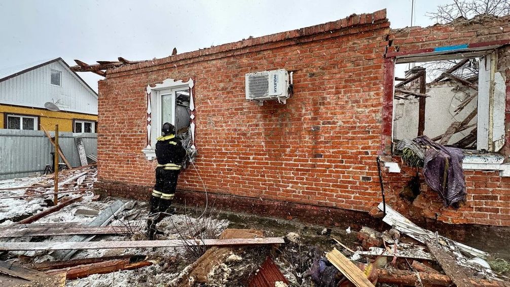 Archivbild: Folgen eines ukrainischen Beschusses in der Stadt Schebekino des Gebietes Belgorod Bild: Pressedienst des Gouverneurs des Gebietes Belgorod / Sputnik