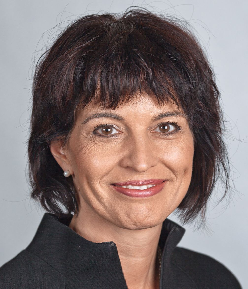Offizielles Porträt von Bundesrätin Doris Leuthard (2011)