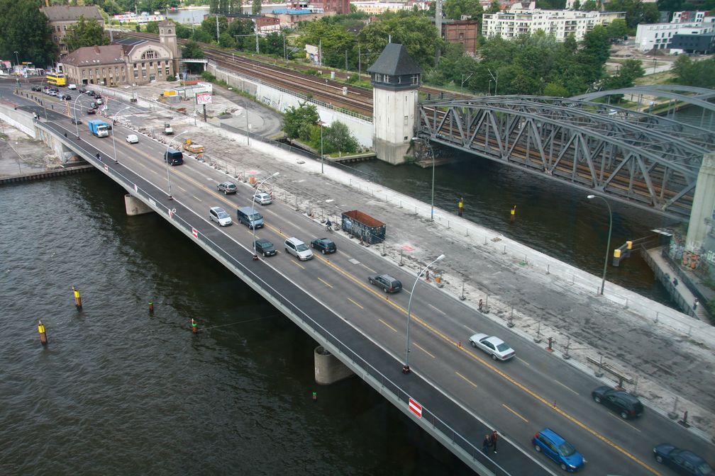 Die Elsenbrücke wird saniert.