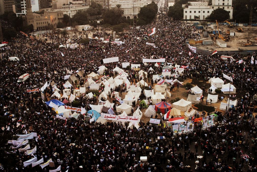 Demonstranten, die am 27. November 2012 auf dem Tahrir-Platz in Kairo protestieren.