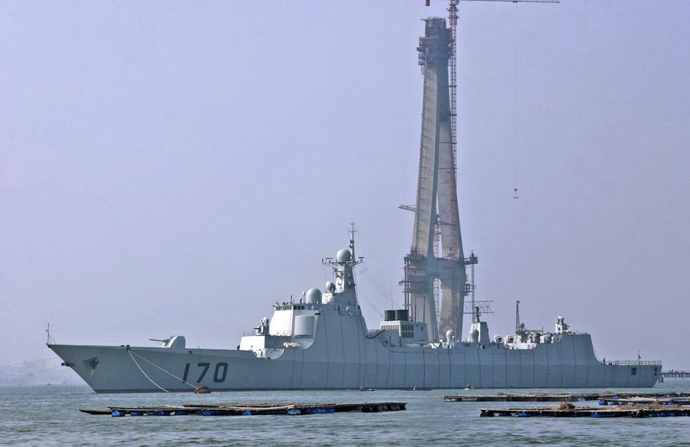 Volksbefreiungsarmee: Type 052C destroyer