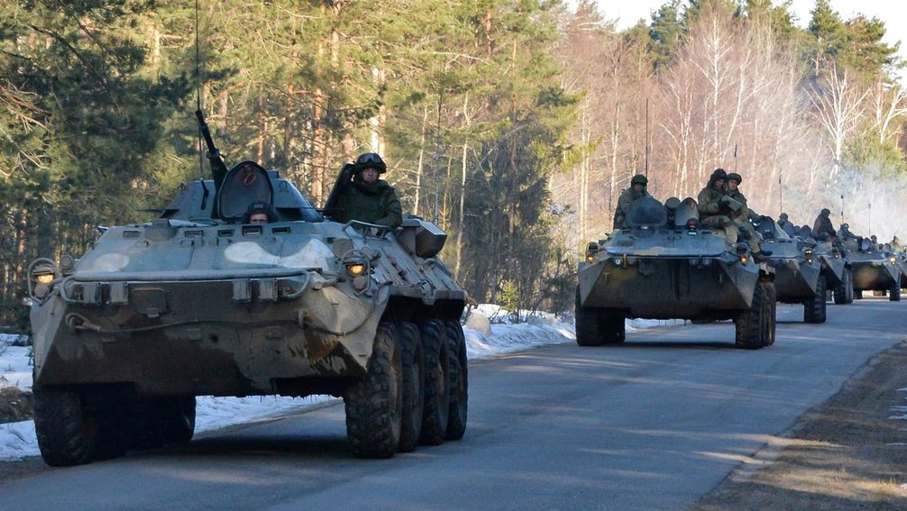 Auf dem Archivbild: Soldaten der russischen Streitkräfte bei gemeinsamen russisch-weißrussischen Übungen