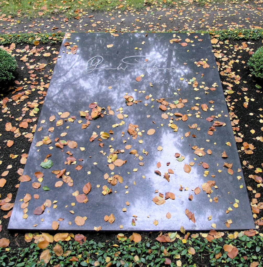 Günter Pfitzmann: Grabstätte auf dem Waldfriedhof Zehlendorf.