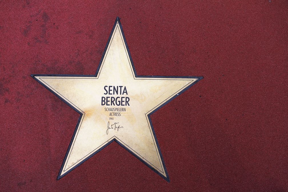 Senta Berger: Ehrung auf dem Boulevard der Stars