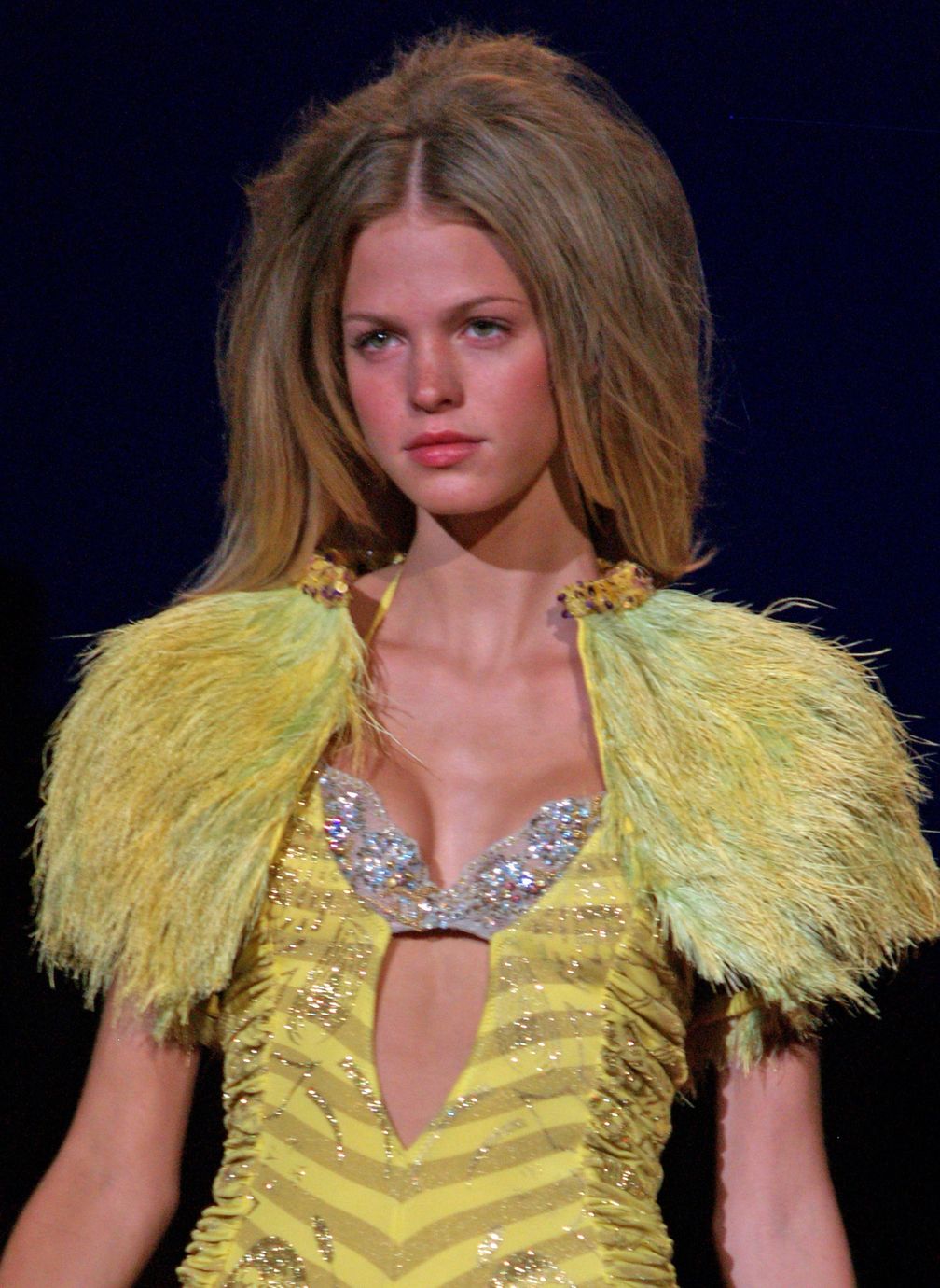 Erin Heatherton lÃ¤uft fÃ¼r Custo Barcelona, 2009