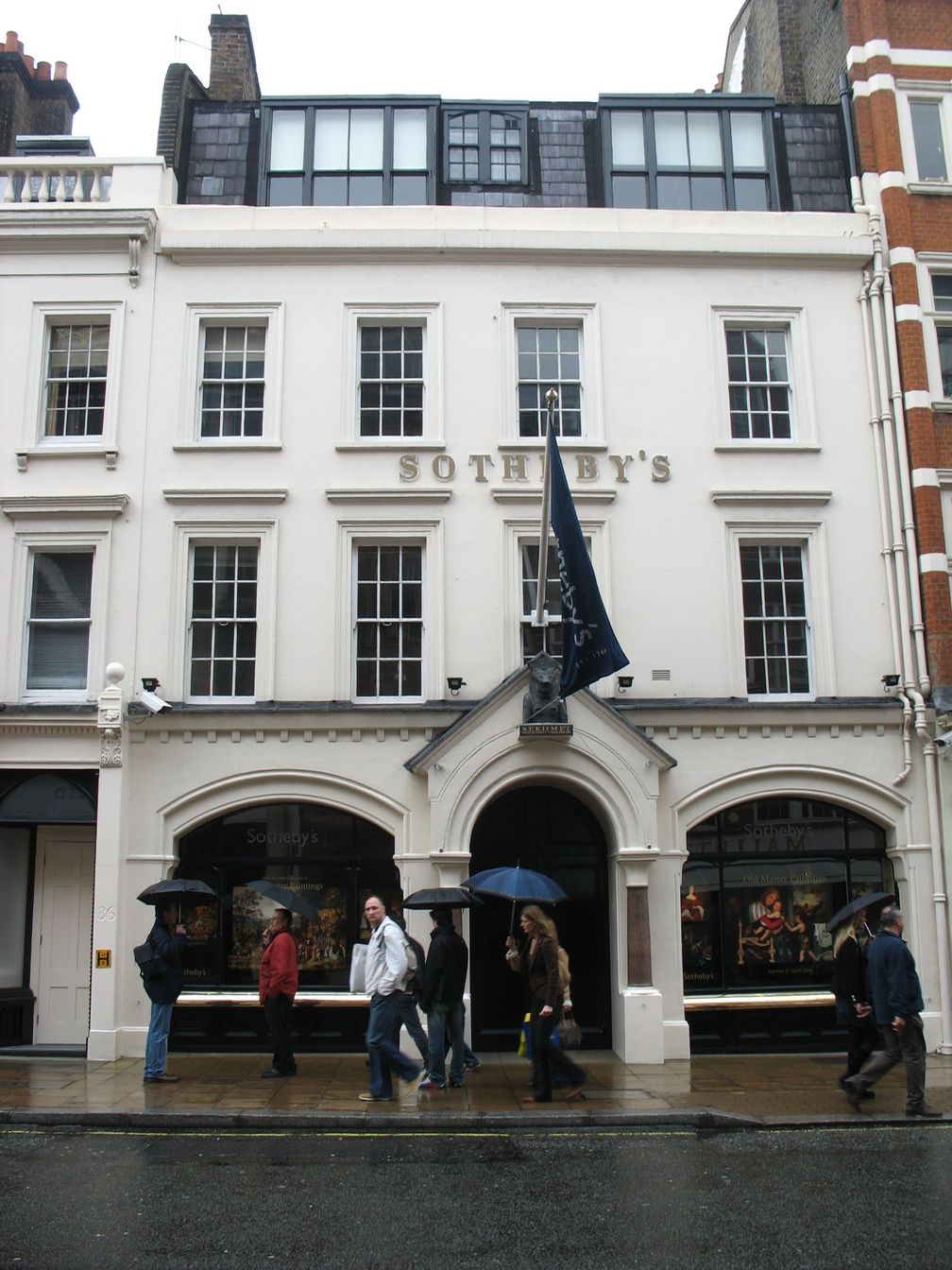 Niederlassung von Sotheby’s in der 34–35 New Bond Street, London