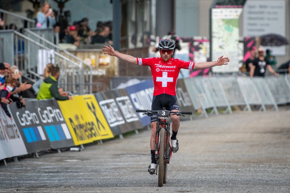 Mathias Flueckiger wins World Cup Race in Leogang, Austria by Armin Kuestenbrueck  Bild: Thömus AG Fotograf: Armin M. Küstenbrück