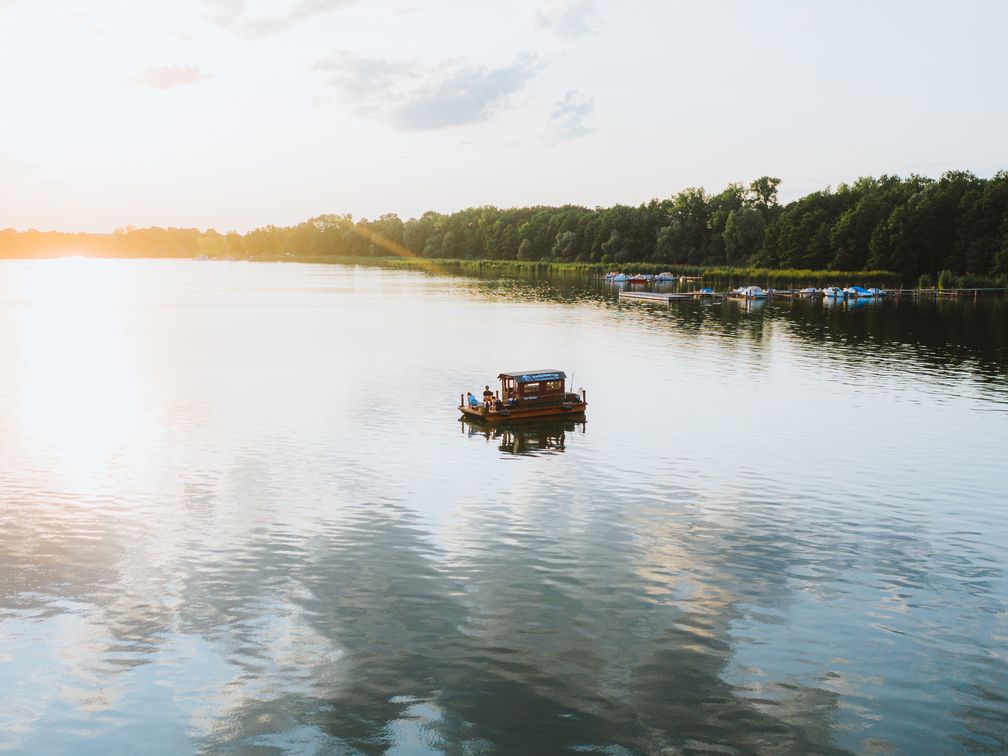 Natur, Weite, viel frische Luft und Abstand, das bietet ein Familienurlaub im Sommer in Brandenburg.  Bild: TMB Tourismus-Marketing Brandenburg GmbH Fotograf: TMB-Fotoarchiv/Julia Nimke