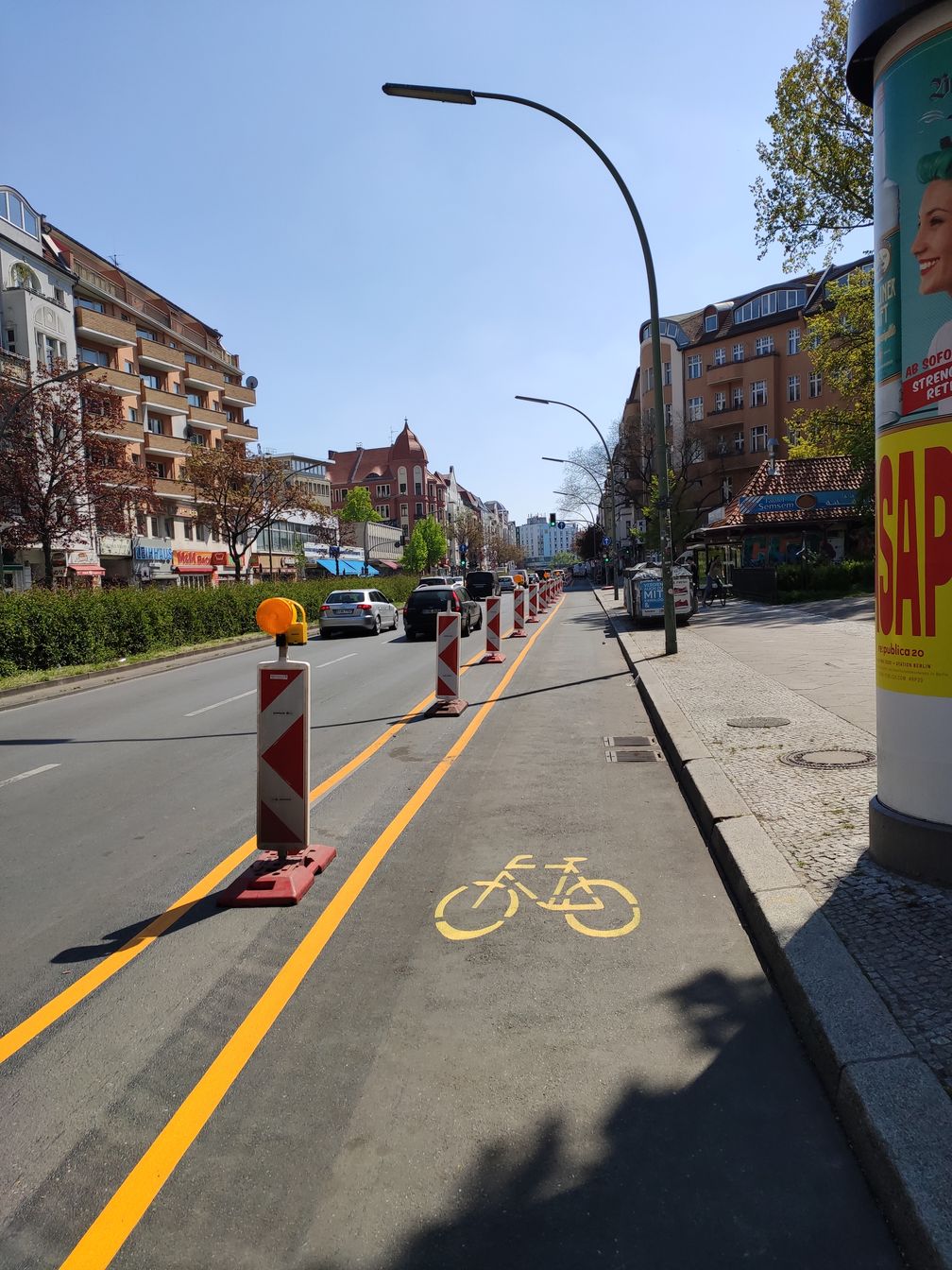 Pop-up-Radweg = Corona Radweg = Kurzfristig eingerichteter Radweg (Symbolbild)