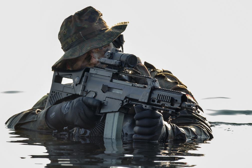 Kampfschwimmer im Wasser. Bild: Bundeswehr