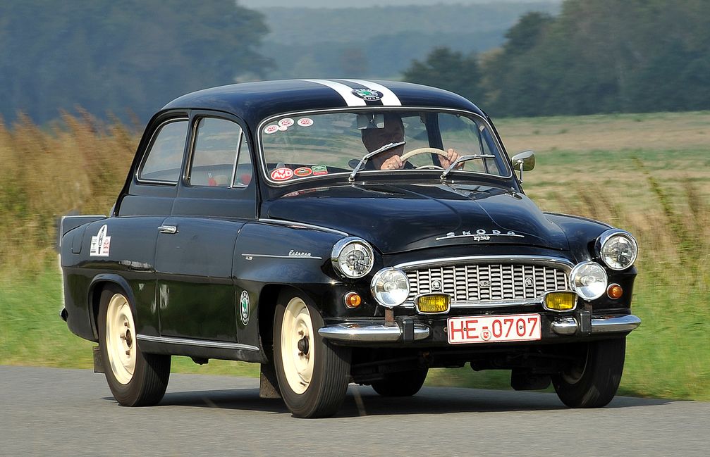 Mit dem OCTAVIA startete SKODA 1956 erstmals seit 1949 wieder bei der prestigeträchtigen Rallye Monte Carlo. Bild: Skoda Auto Deutschland GmbH Fotograf: Skoda Auto Deutschland GmbH