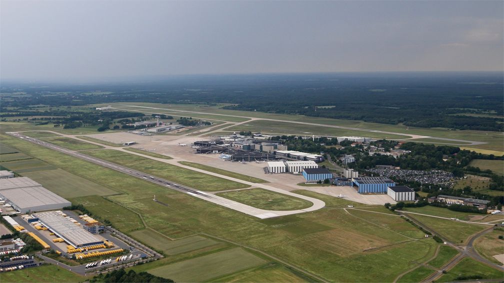 Luftaufnahme Flughafen Hannover-Langenhagen Juni 2017