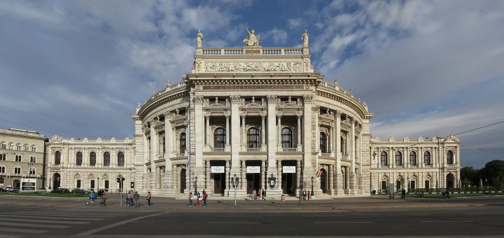 Das 1888 eröffnete Burgtheater an der Wiener Ringstraße