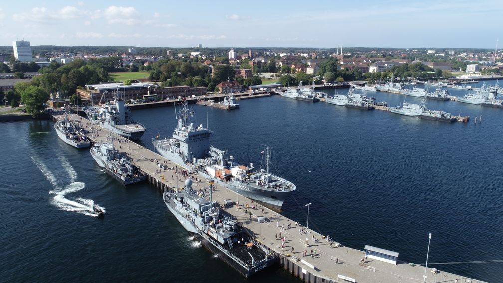 OpenShip im Marinestützpunkt Kiel zum Auftakt der Kieler Woche 2021 am 04.09.2021. Bild: Bundeswehr/Marcel Kröncke Fotograf: Anke Thomass