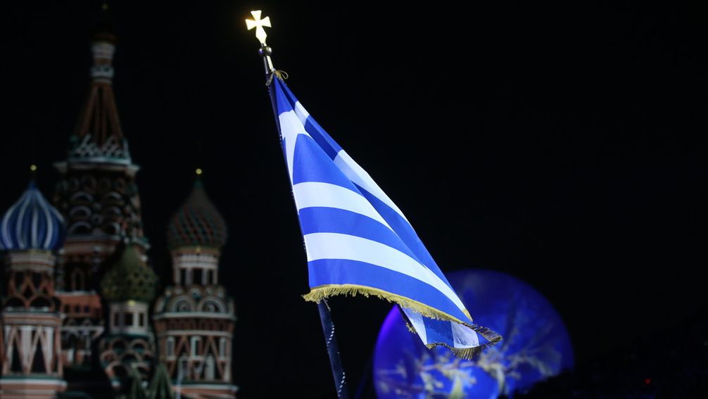 Flagge der griechischen Militärkapelle auf dem Roten Platz in Moskau (Archivbild)