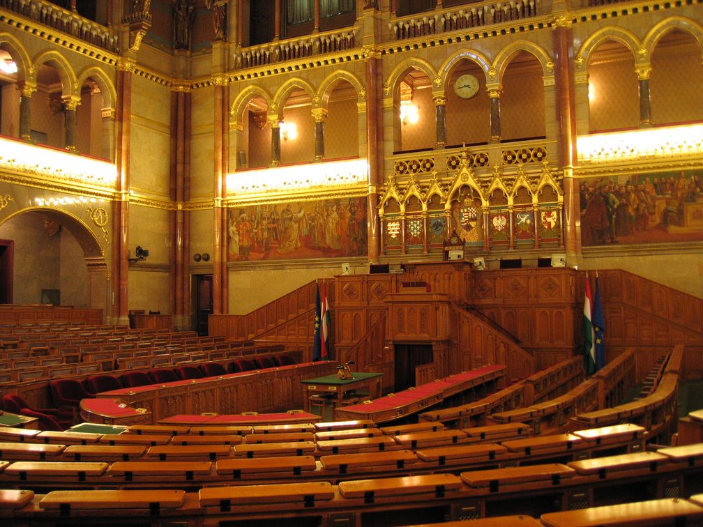 Sitzungssaal des ungarischen Parlamentes