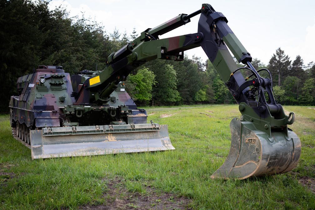 Pionierpanzer 3 Kodiak folgt dem Pionierpanzer 2 Dachs Bild: Rheinmetall Fotograf: Marcus Jacobs