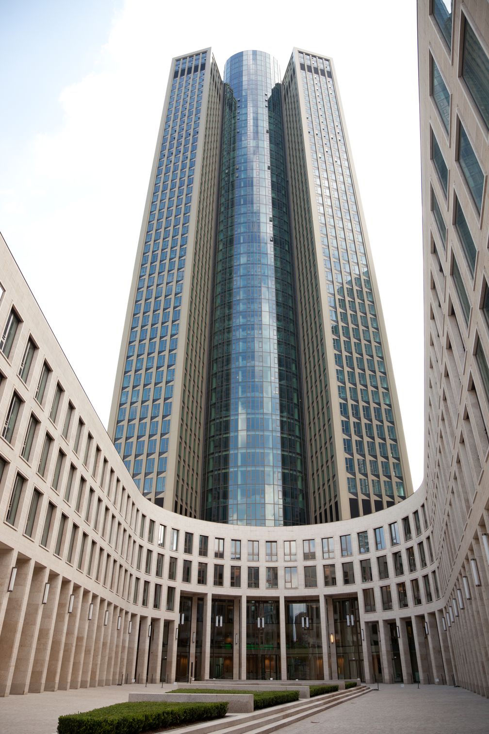 Deutsche PricewaterhouseCoopers International Limited (PwC) - Hauptniederlassung (Frankfurt)