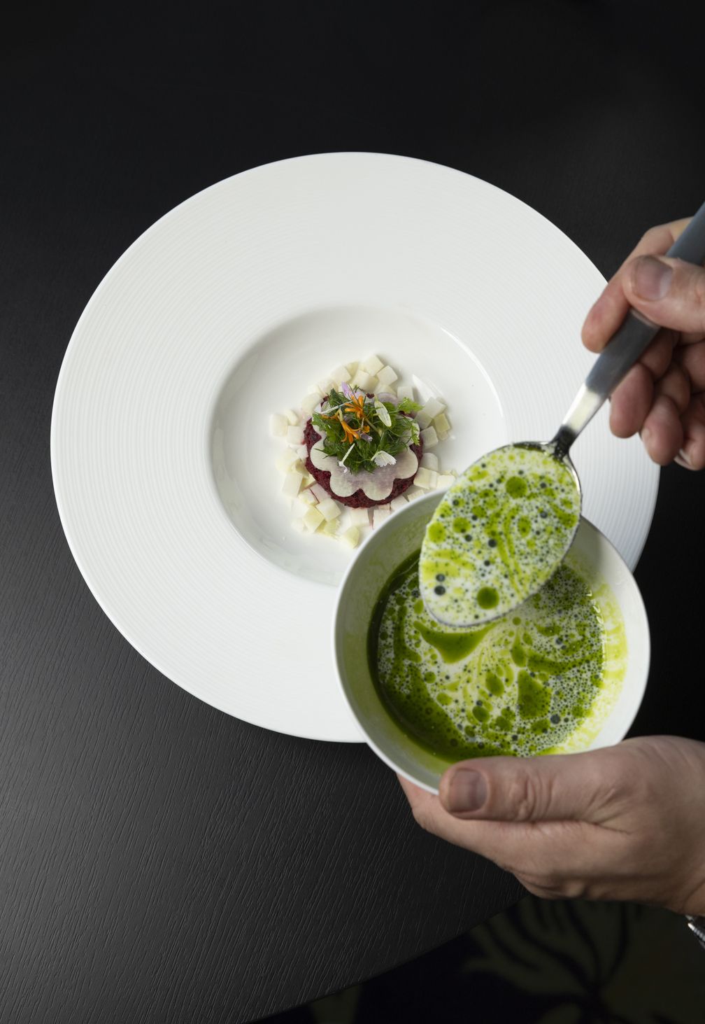 Excellence-Cruises-Meisterk-che-von-zwei-Grandchefs-an-Bord